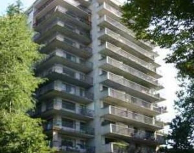 Brighton 15th Street - Photo Thumbnail 11