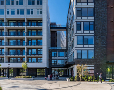 8020 161st Ave Northeast - Photo Thumbnail 1