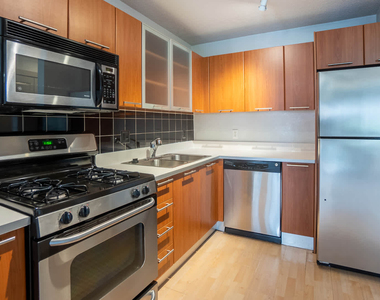 2000 N St. Nw - Photo Thumbnail 5