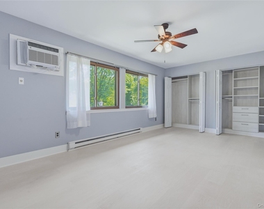 601 Chelsea Cove S - Photo Thumbnail 5