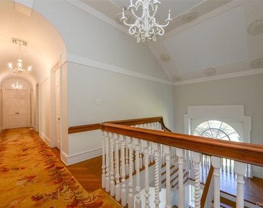 1 Pond Road - Photo Thumbnail 21
