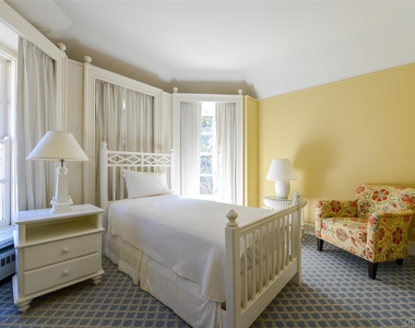 1 Pond Road - Photo Thumbnail 22