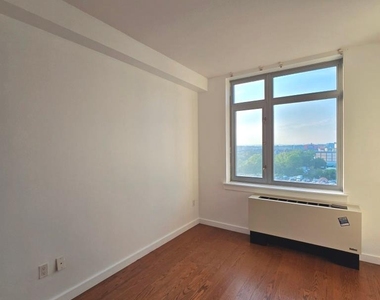 40-26 College Point Boulevard - Photo Thumbnail 10