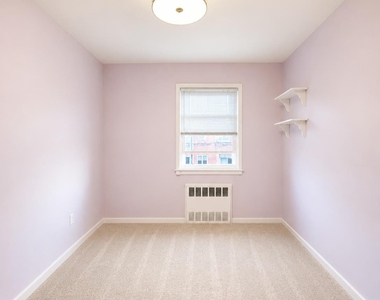 6134 76th Street - Photo Thumbnail 6