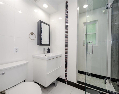 70 Longfellow Road - Photo Thumbnail 21