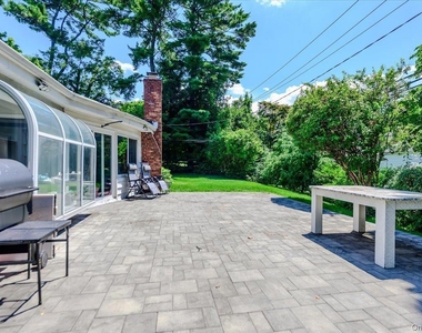 70 Longfellow Road - Photo Thumbnail 24