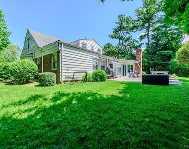 70 Longfellow Road - Photo Thumbnail 27