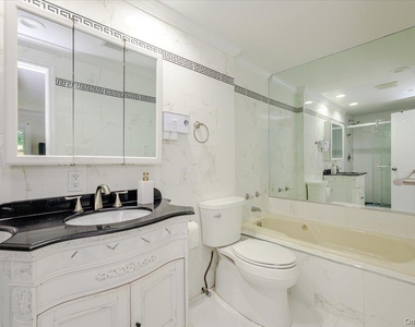 70 Longfellow Road - Photo Thumbnail 18