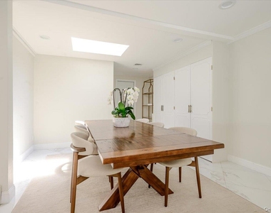 70 Longfellow Road - Photo Thumbnail 13