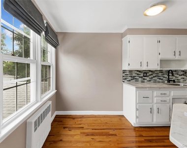 9 Virginia Street - Photo Thumbnail 10