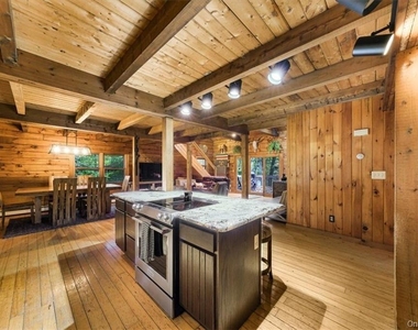 52 Cascade Road - Photo Thumbnail 5
