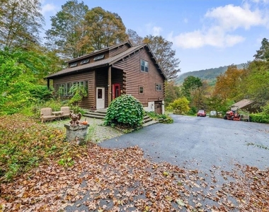 52 Cascade Road - Photo Thumbnail 2