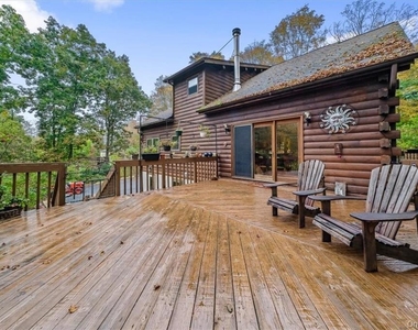 52 Cascade Road - Photo Thumbnail 24