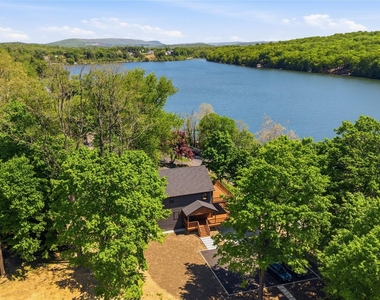 548 Lakes Road - Photo Thumbnail 3