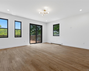 548 Lakes Road - Photo Thumbnail 34