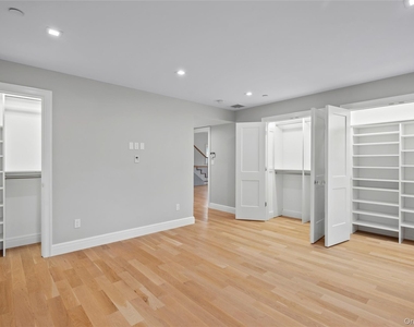 51 Wendt Avenue - Photo Thumbnail 5