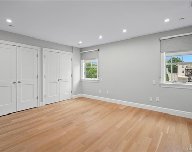 51 Wendt Avenue - Photo Thumbnail 4