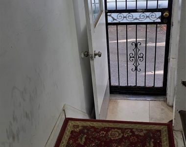 4557 149th Street - Photo Thumbnail 8