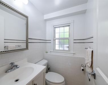 18 Carlyle Place - Photo Thumbnail 19