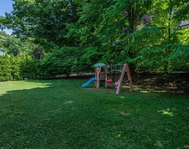 18 Carlyle Place - Photo Thumbnail 32