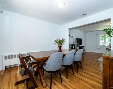 18 Carlyle Place - Photo Thumbnail 13