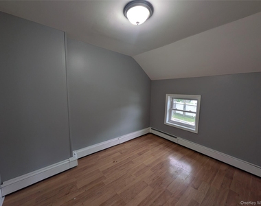 10 Norris Street - Photo Thumbnail 12