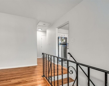 451 Main Street - Photo Thumbnail 6
