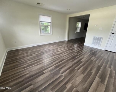 4 Katherine Road - Photo Thumbnail 18