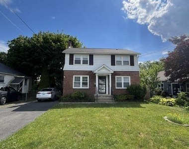 4 Katherine Road - Photo Thumbnail 2