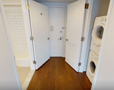 West 113th Street - Photo Thumbnail 1