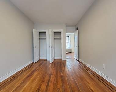 25-21 31st Avenue - Photo Thumbnail 4