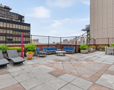 440 E 62nd Street - Photo Thumbnail 7