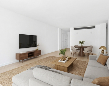 440 E 62nd Street - Photo Thumbnail 1