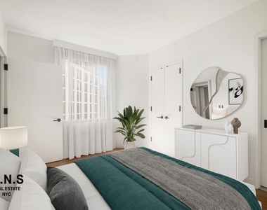 11 Ocean Parkway - Photo Thumbnail 8