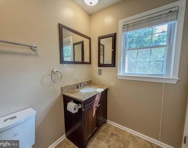 11 Hickory Lane - Photo Thumbnail 43