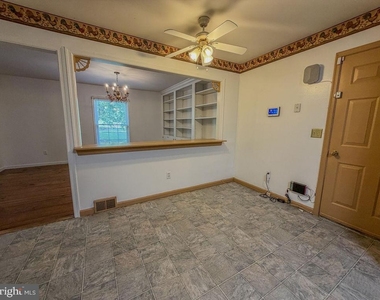 11 Hickory Lane - Photo Thumbnail 22