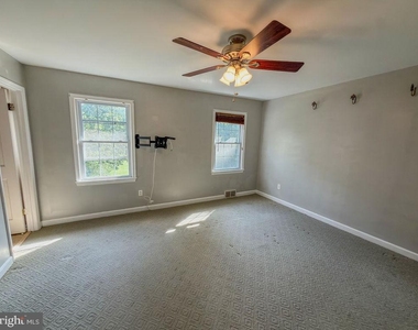 11 Hickory Lane - Photo Thumbnail 40