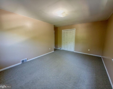 11 Hickory Lane - Photo Thumbnail 46