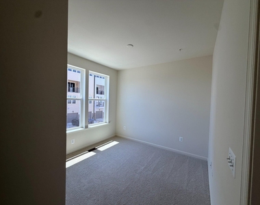 2548 Neabsco Common Place - Photo Thumbnail 27