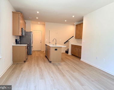 2548 Neabsco Common Place - Photo Thumbnail 15