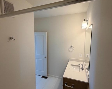 2548 Neabsco Common Place - Photo Thumbnail 25