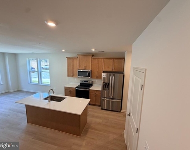 2548 Neabsco Common Place - Photo Thumbnail 11