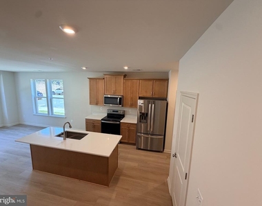 2548 Neabsco Common Place - Photo Thumbnail 12