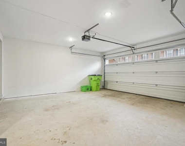 1553 Rivertown Place - Photo Thumbnail 15