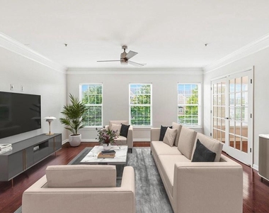 15360 Kensington Park Drive - Photo Thumbnail 2