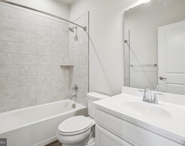 4502 Dale Creek Way - Photo Thumbnail 27