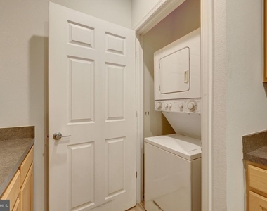 42421 Rockrose Square - Photo Thumbnail 10