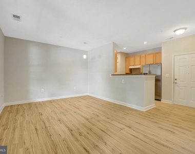 42421 Rockrose Square - Photo Thumbnail 12