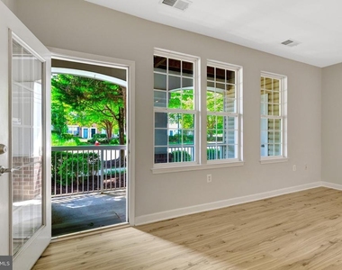 42421 Rockrose Square - Photo Thumbnail 16