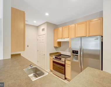 42421 Rockrose Square - Photo Thumbnail 6